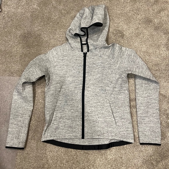 Lululemon city bound zip hoodie EUC - Picture 4 of 4